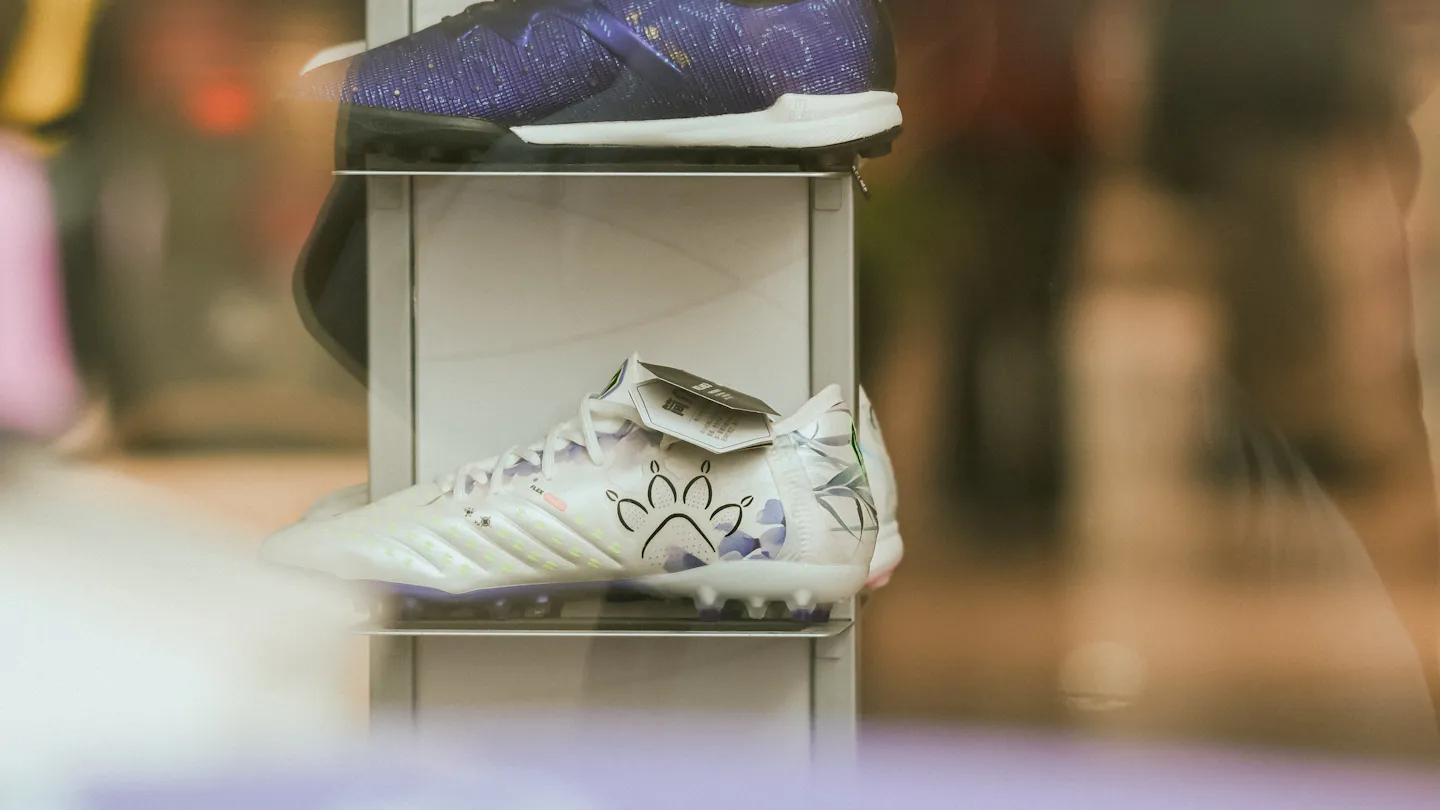 Adidas reaches record revenue thanks to the World Cup and spends 212 million euros more on marketing